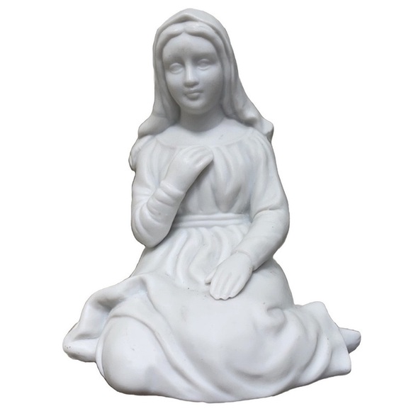 Mary Figure Avon Nativity Collectables 1981 - Picture 1 of 16